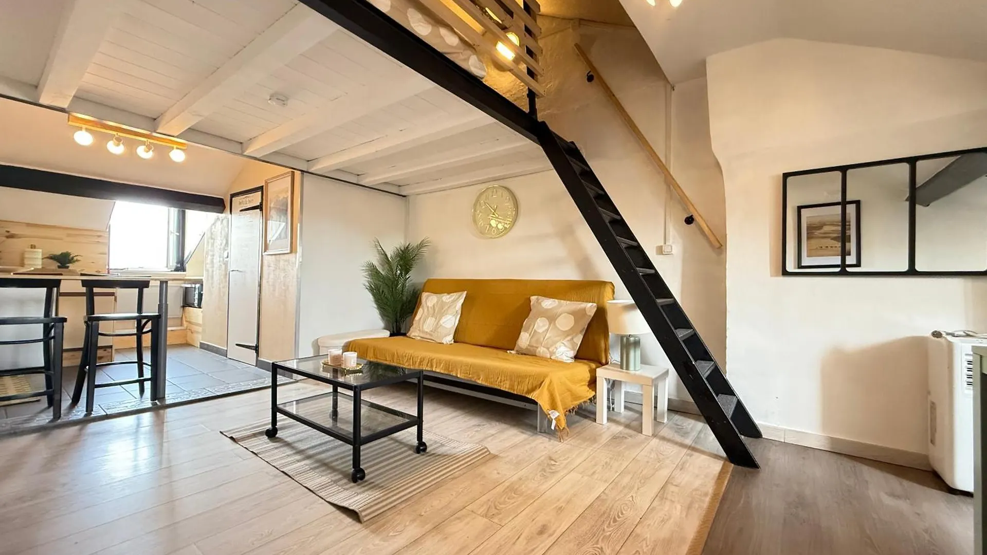 Studio 4 Personnes A 3 Min Du Metro B - Aux Portes De Lyon Уллен Апартаменты